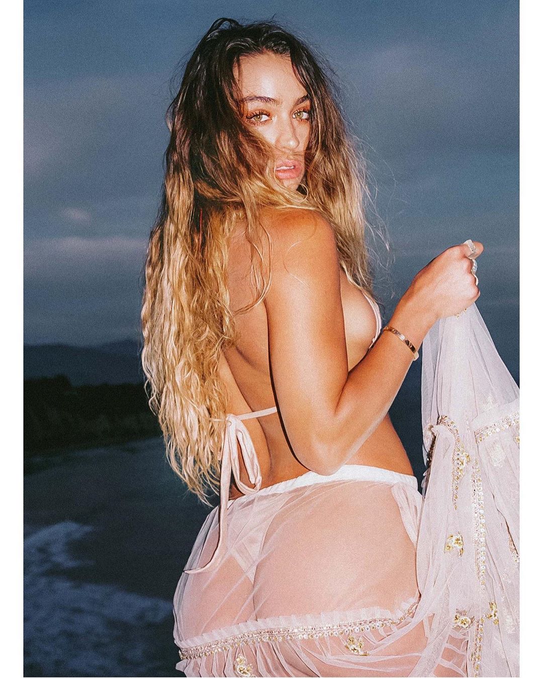 Sommer Ray Pictures.